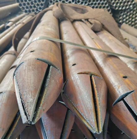 舒兰出尖打孔加工无缝注浆钢花管注浆管厂家